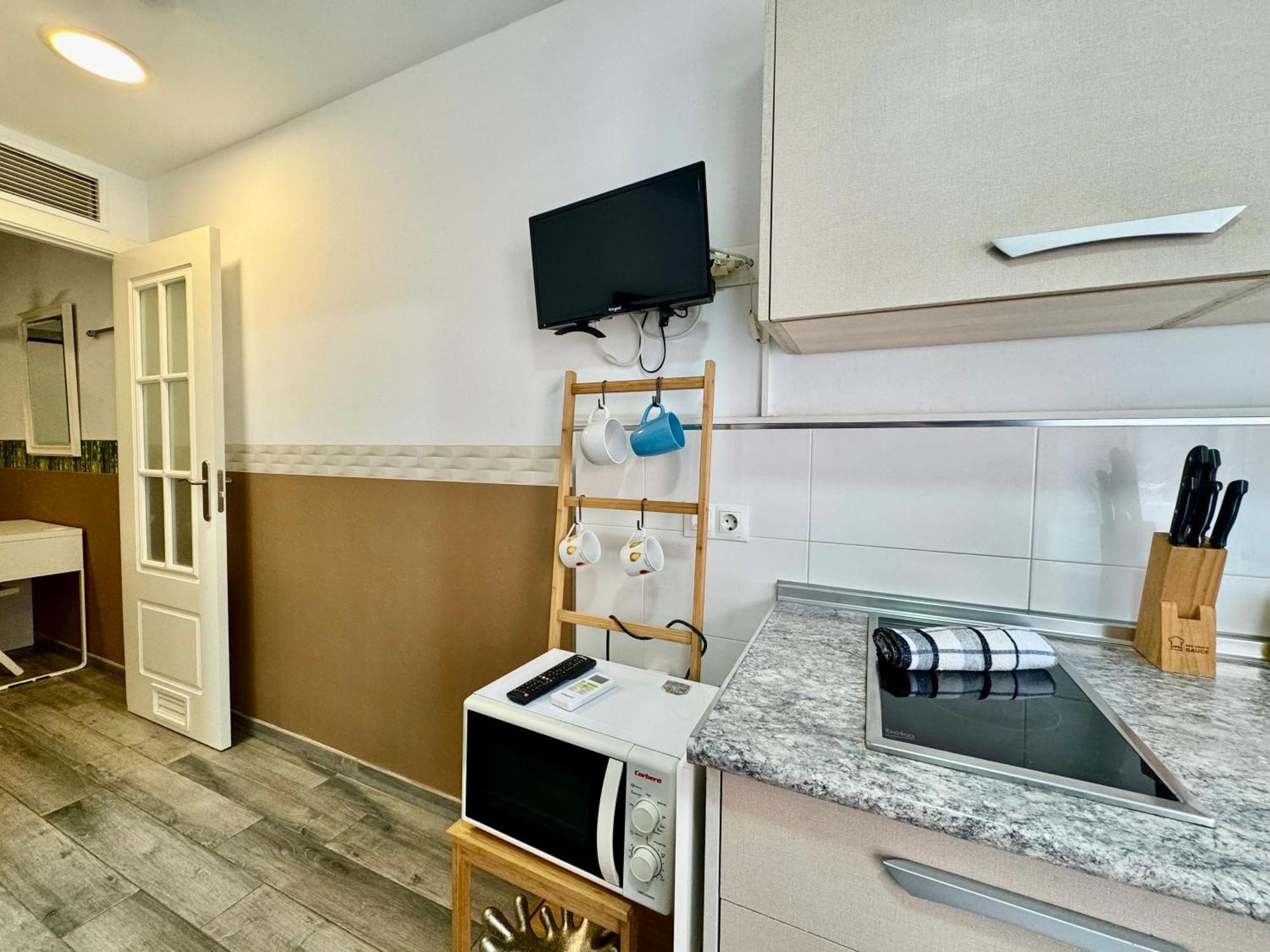 Premium Malaga Beach With Terrace Εξωτερικό φωτογραφία